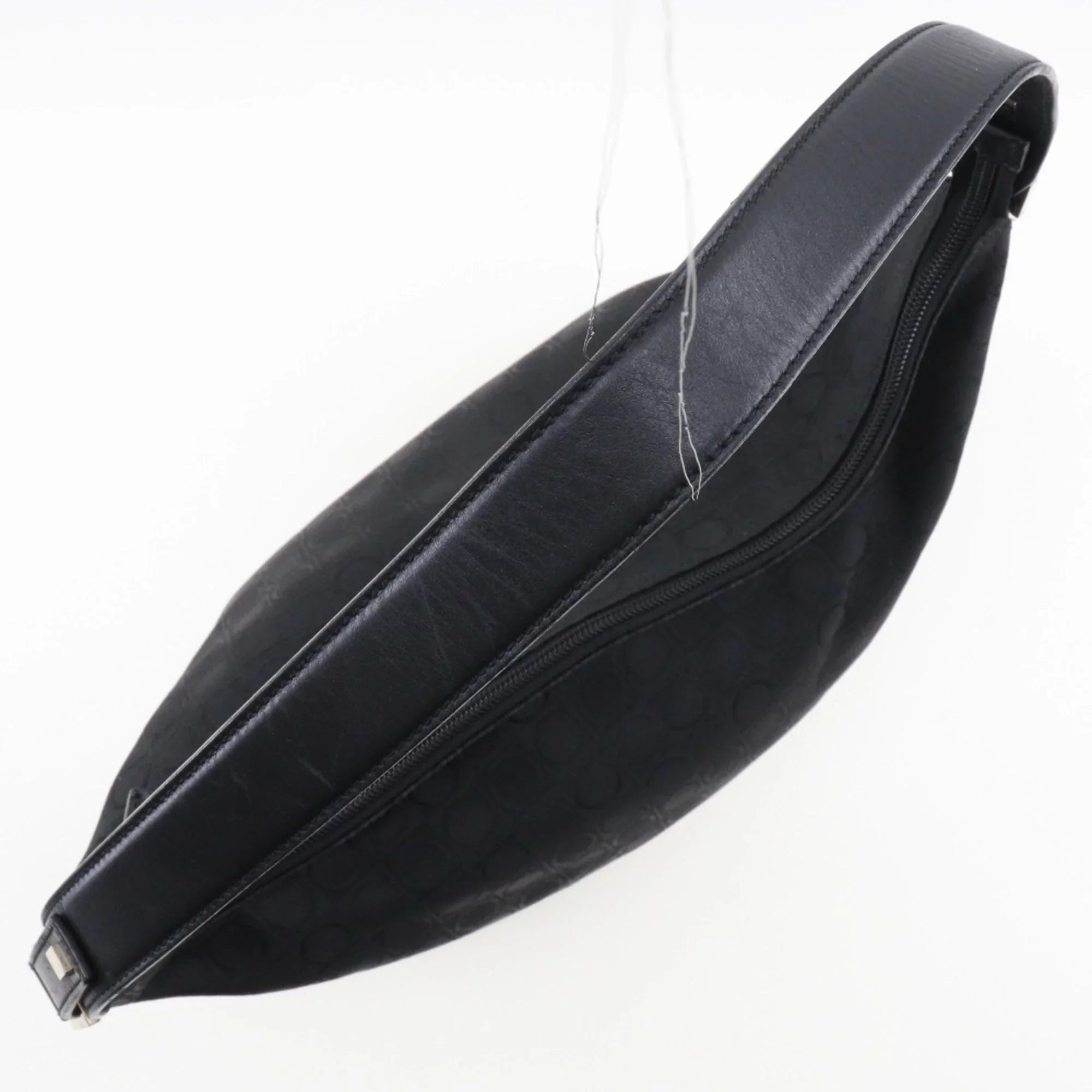 Pre-Owned Salvatore Ferragamo One Shoulder Bag Gancini AB-21 2779 Canvas x Leather Black Ladies (Fair)