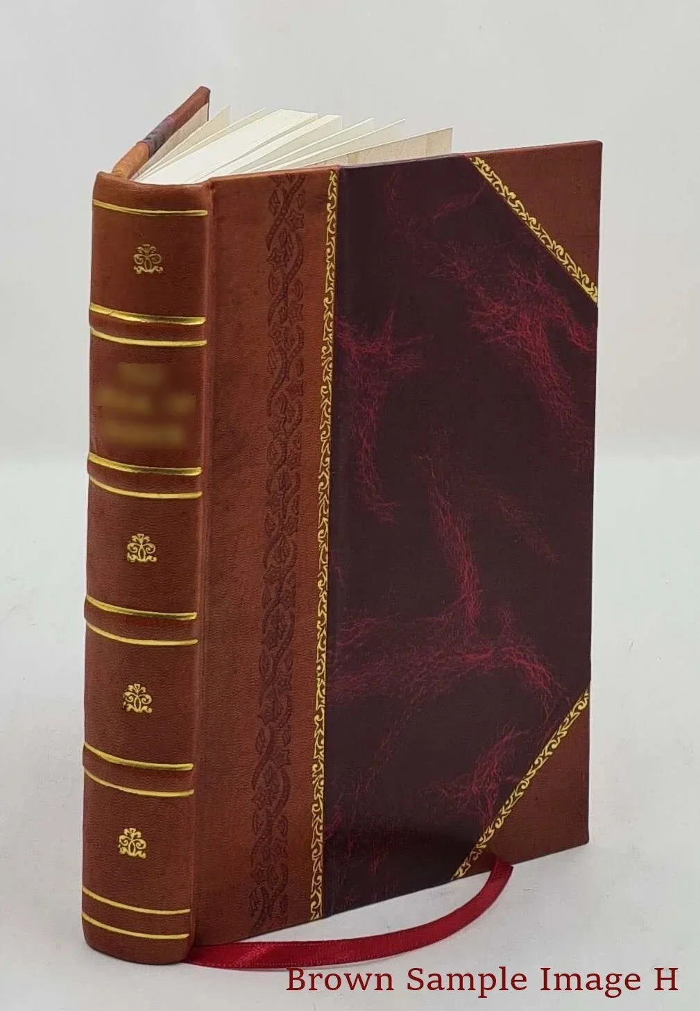 The complete grocer Being a series of very valuable receipts for distilling and mixing cordials of all kinds brandy rum and gin with a variety of information respec [Leather Bound]